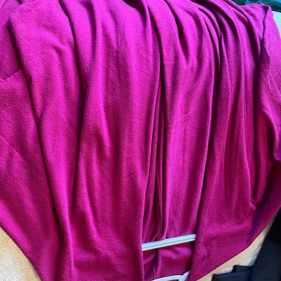 Echo one size shawl - Picture 2 of 4